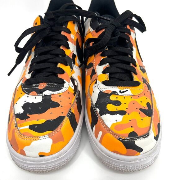 Nike Air Force 1 \'17 LV8 \